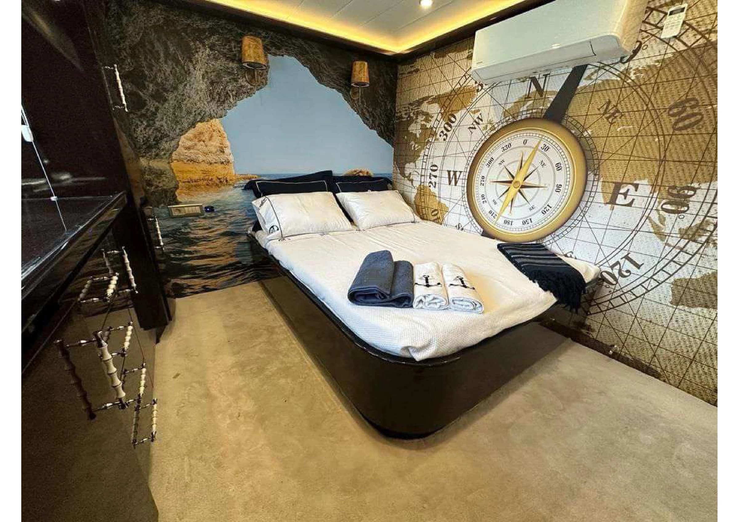 VIP guest cabin stateroom with double bed on 35m Yacht