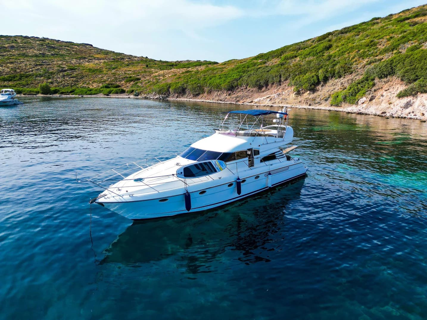 Bodrum 18m Lüks Motoryat - Fotoğraf 03