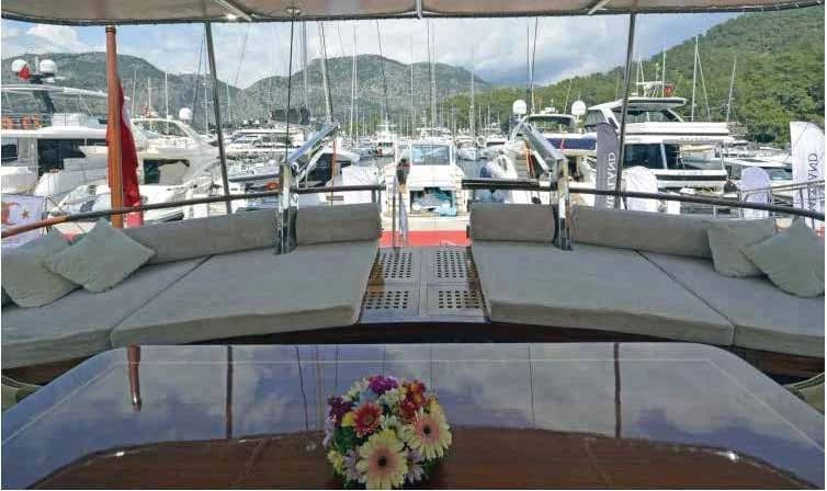 Carpe Diem Coral 24m Lüks Gulet - Fotoğraf 01