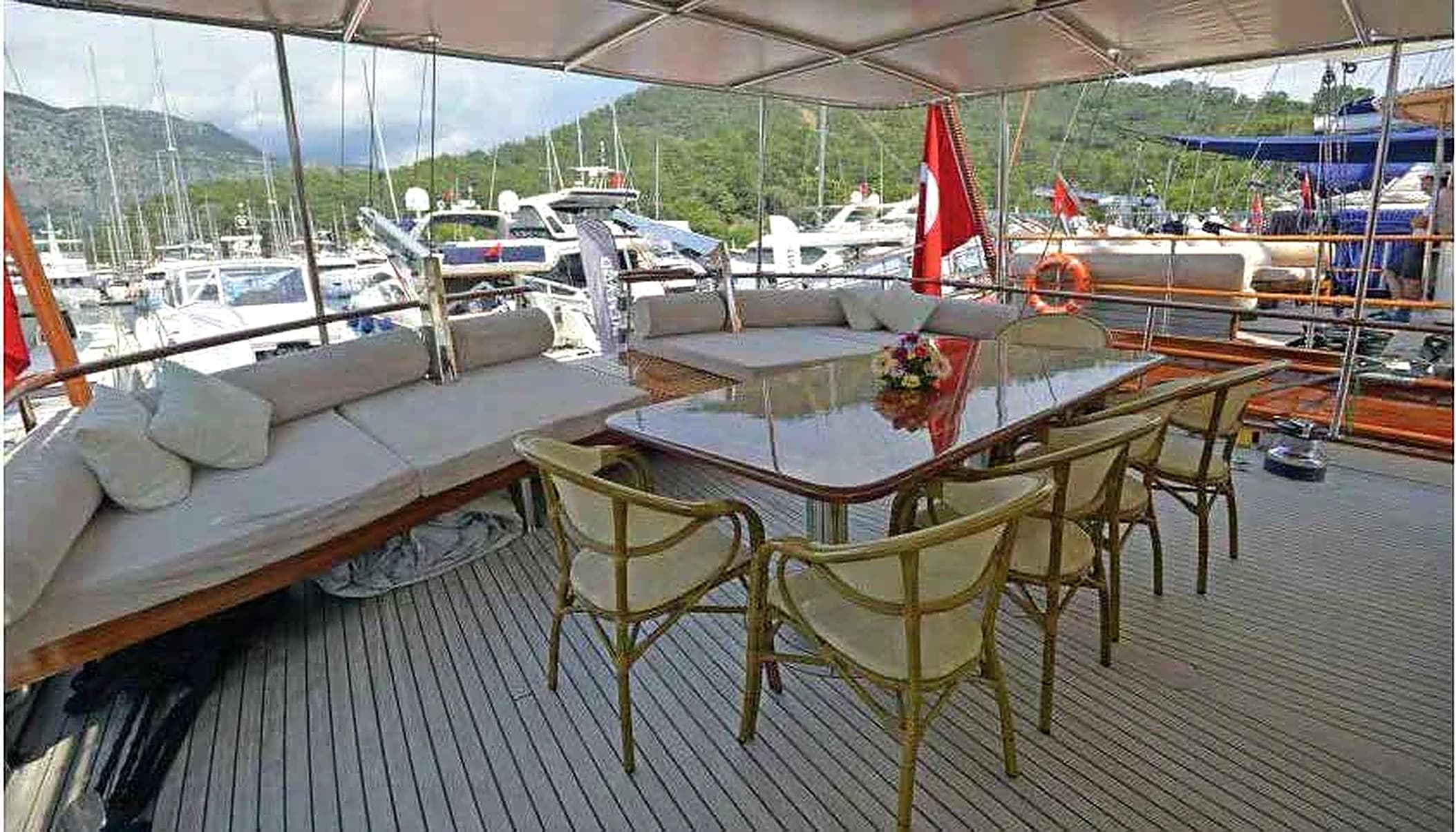 Carpe Diem Coral 24m Lüks Gulet - Fotoğraf 03