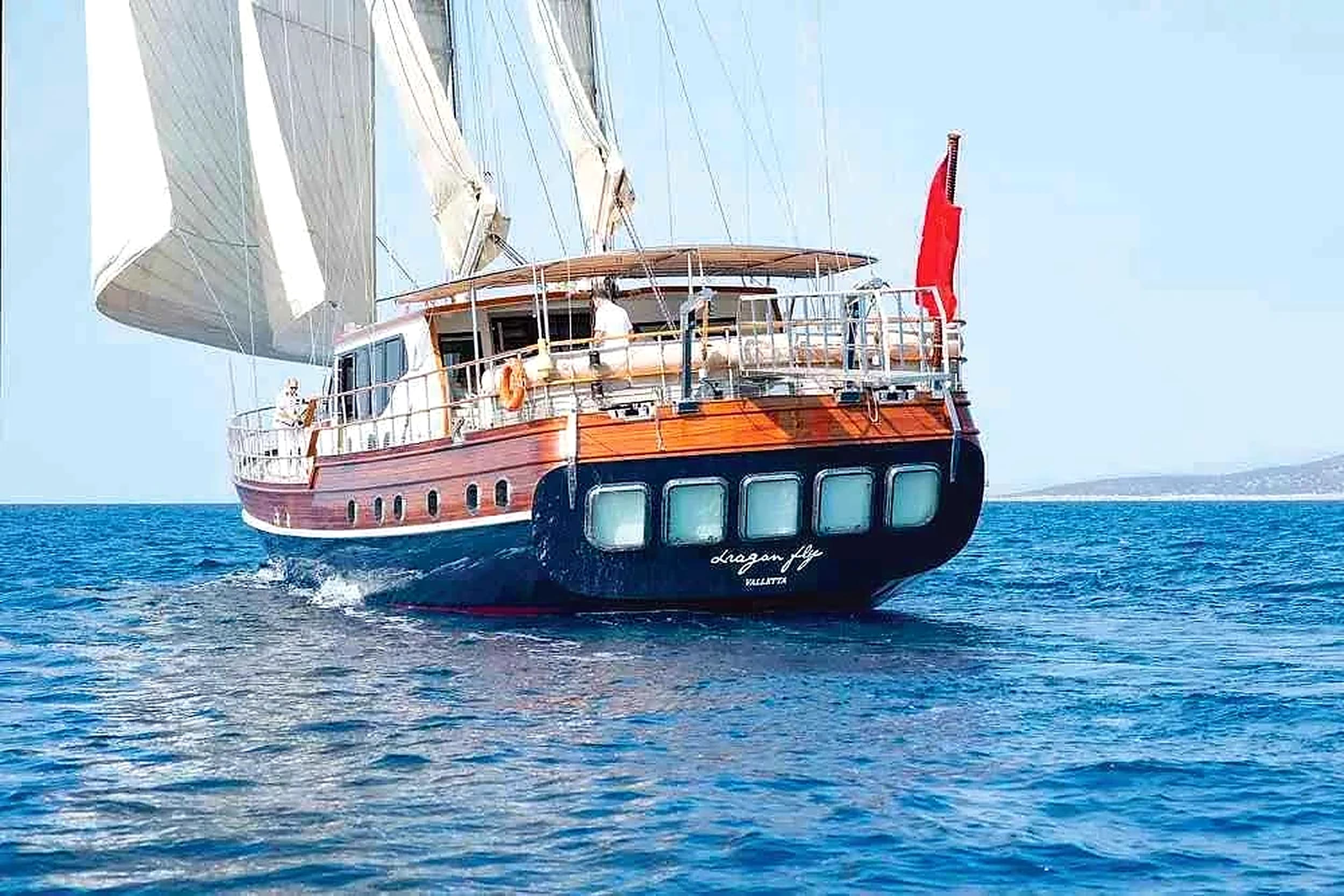 Dragonfly 39m Lüks Gulet - Fotoğraf 18