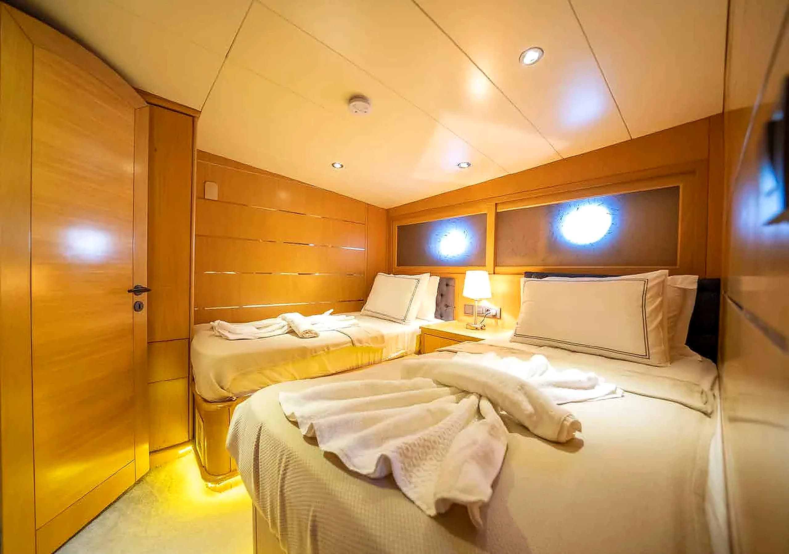 Twin cabin on the Let's Dance gulet