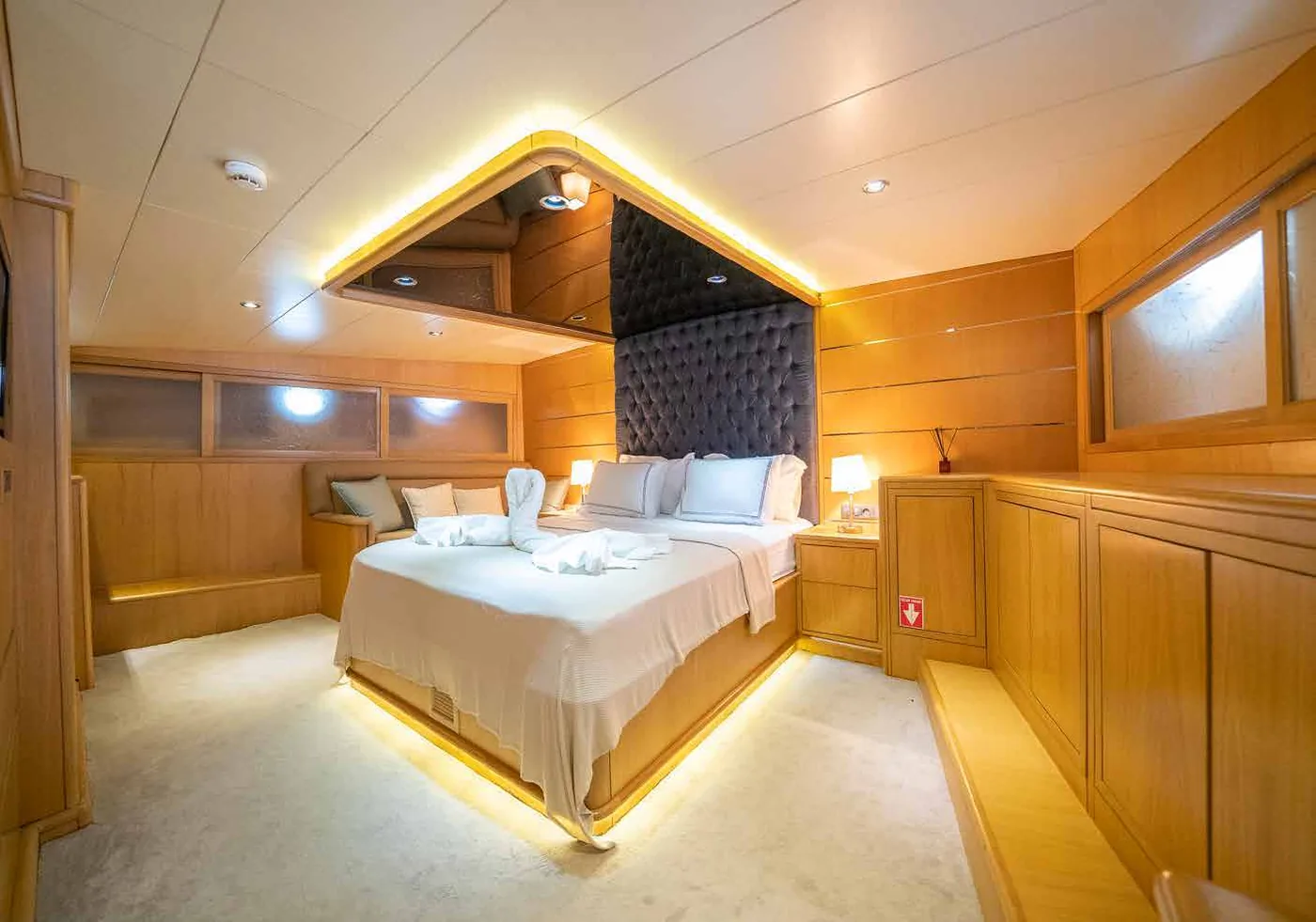 Cabin with ensuite on the Let's Dance gulet