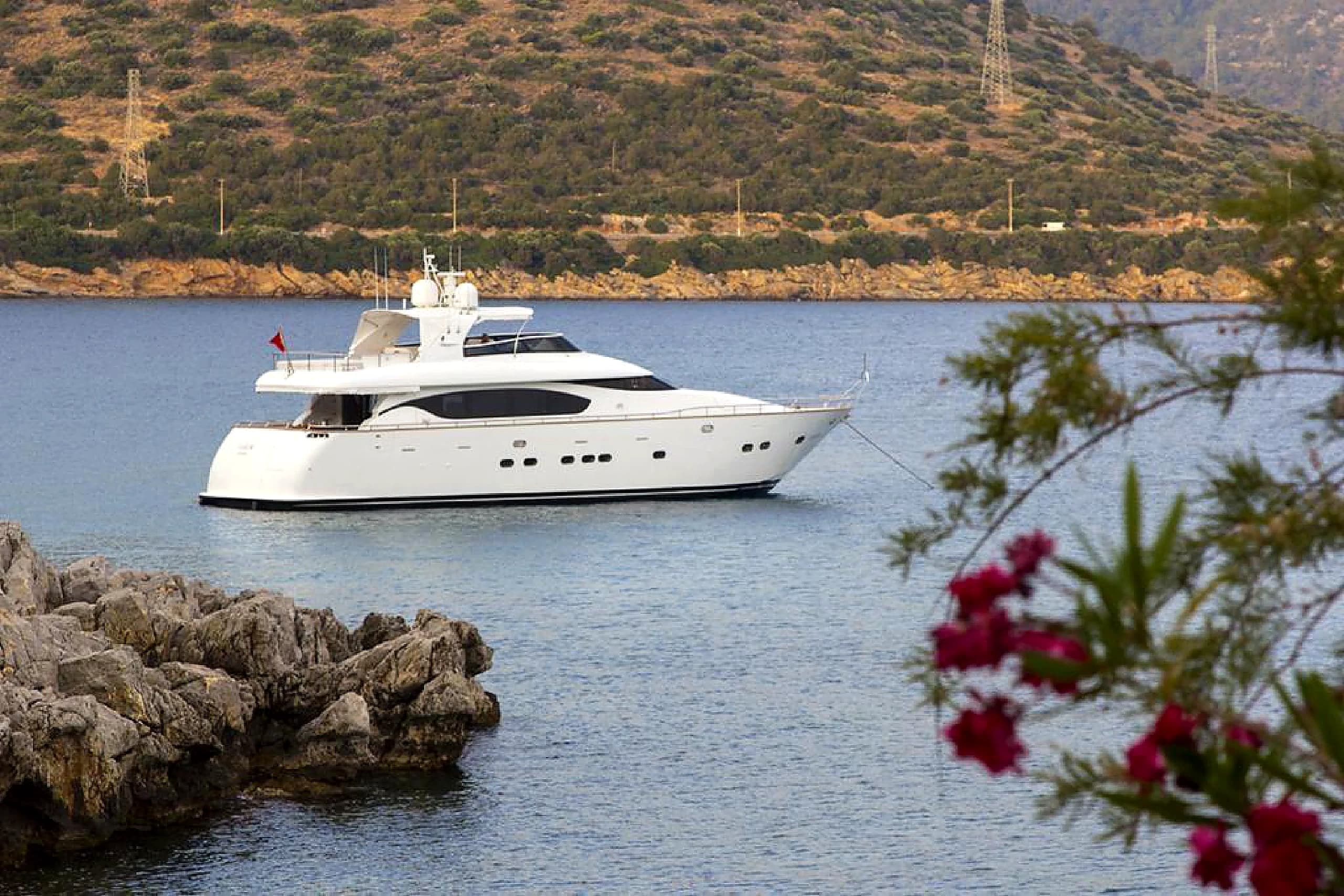 Maiora 24 Luxury Motor Yacht cruising the Aegean waters