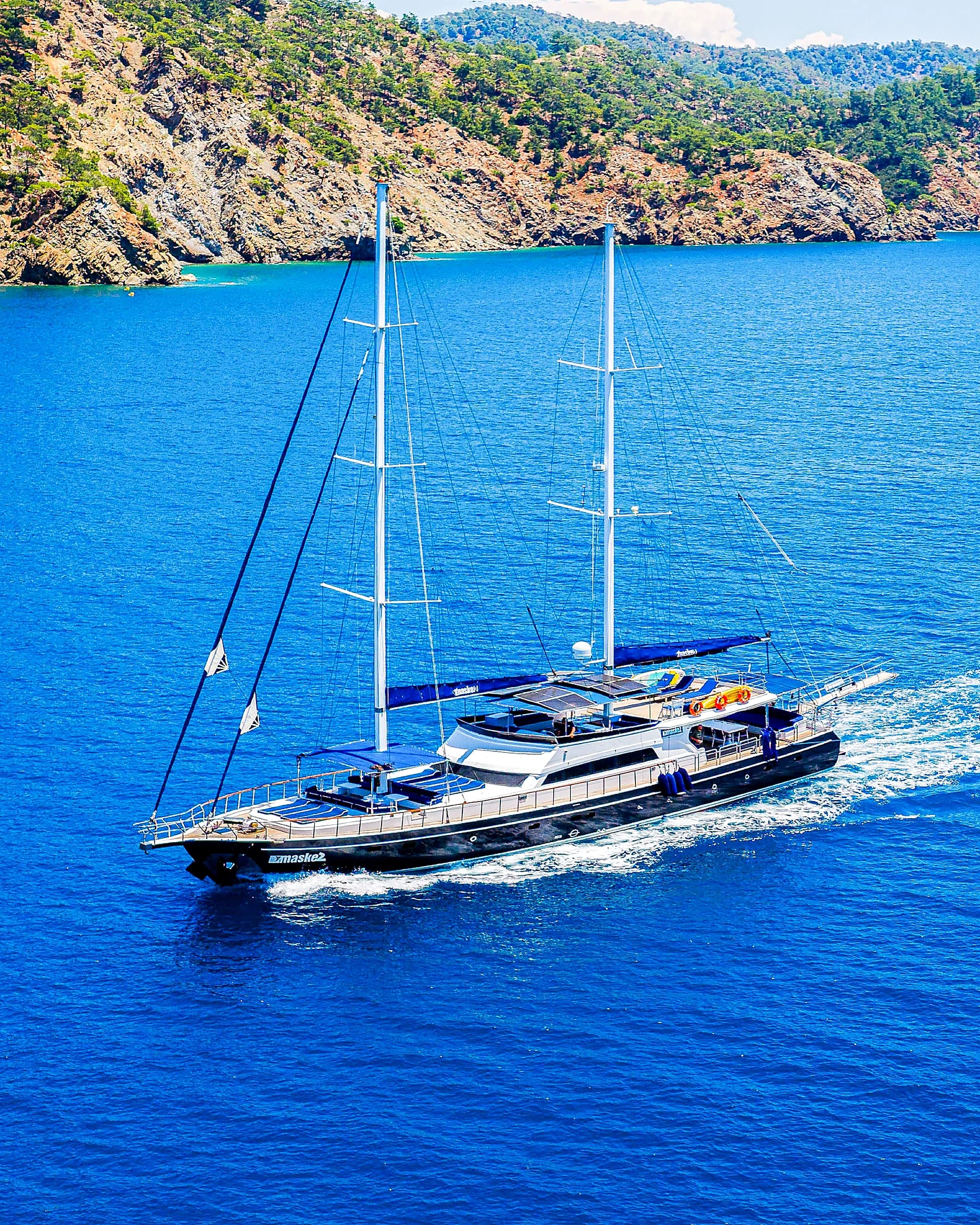 Maske 2 30m Deluxe Ketch Gulet Charter Bodrum Fethiye Seyir in Bodrum