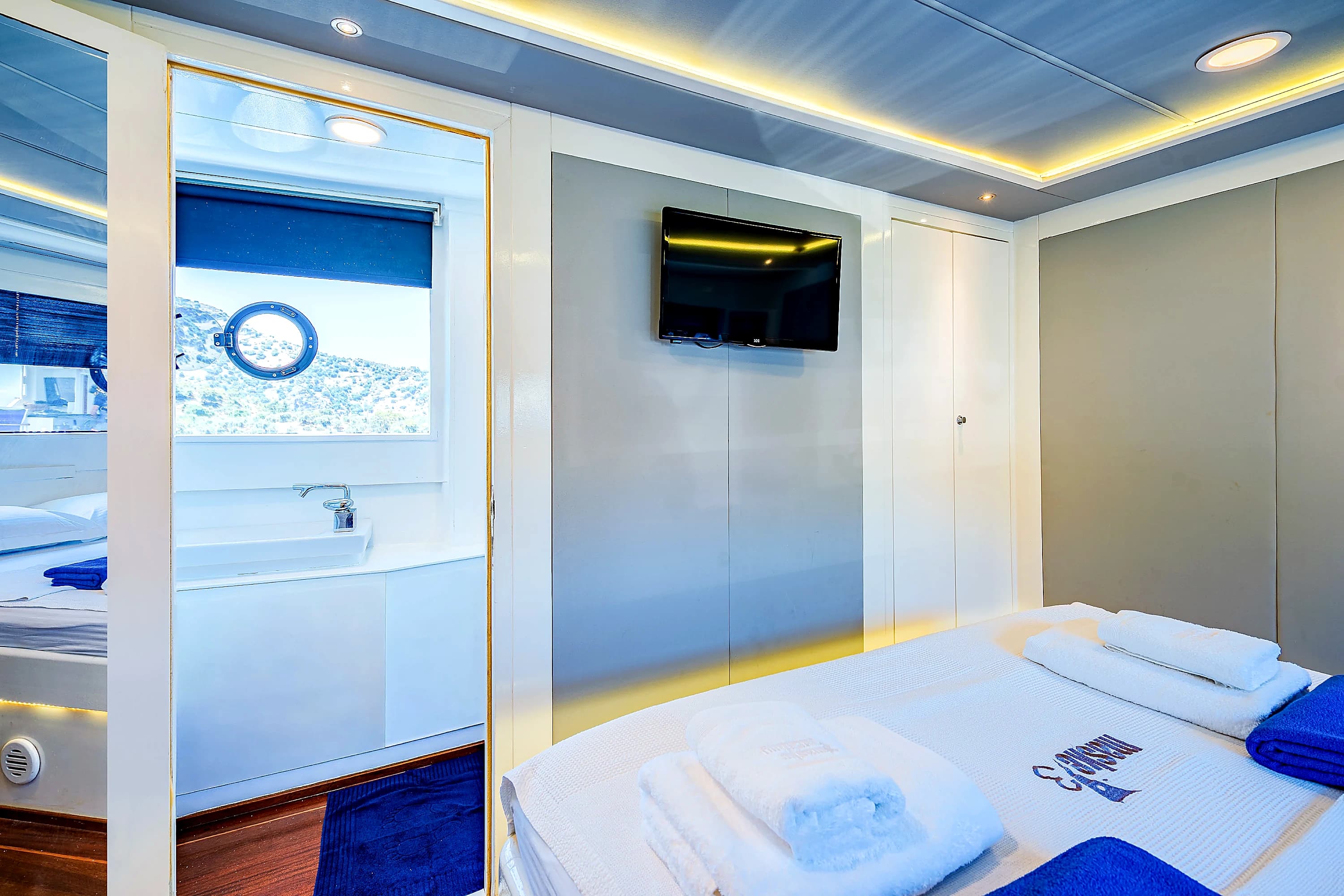 Maske 3 20m Modern Trawler Motor Yacht - Fotoğraf 12