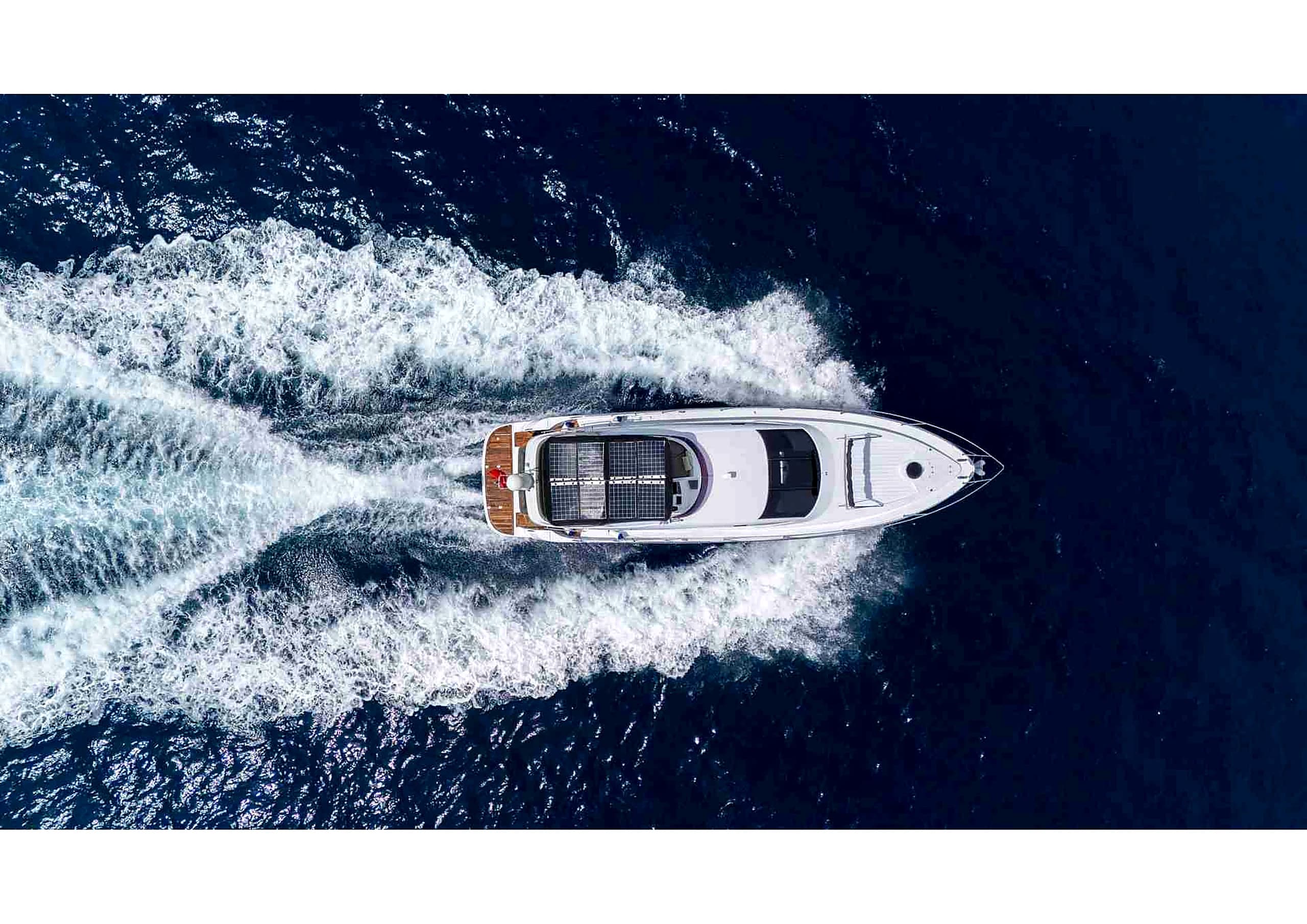 Numarine 55 Luxury Motoryacht cruising shot 07