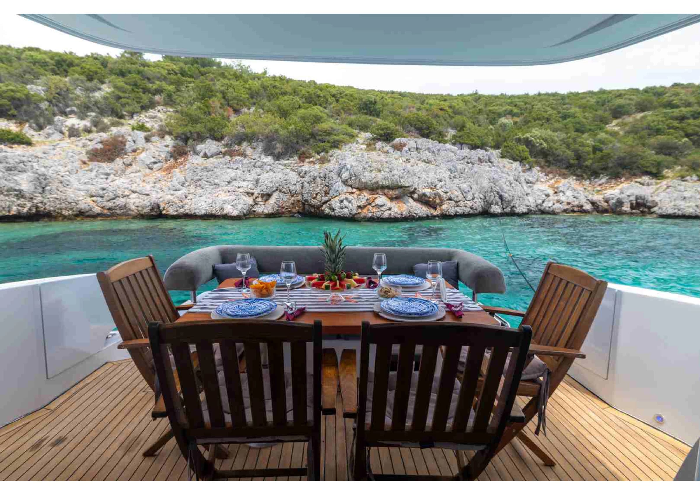 Numarine 55 Luxury Motoryacht deck lounge 17
