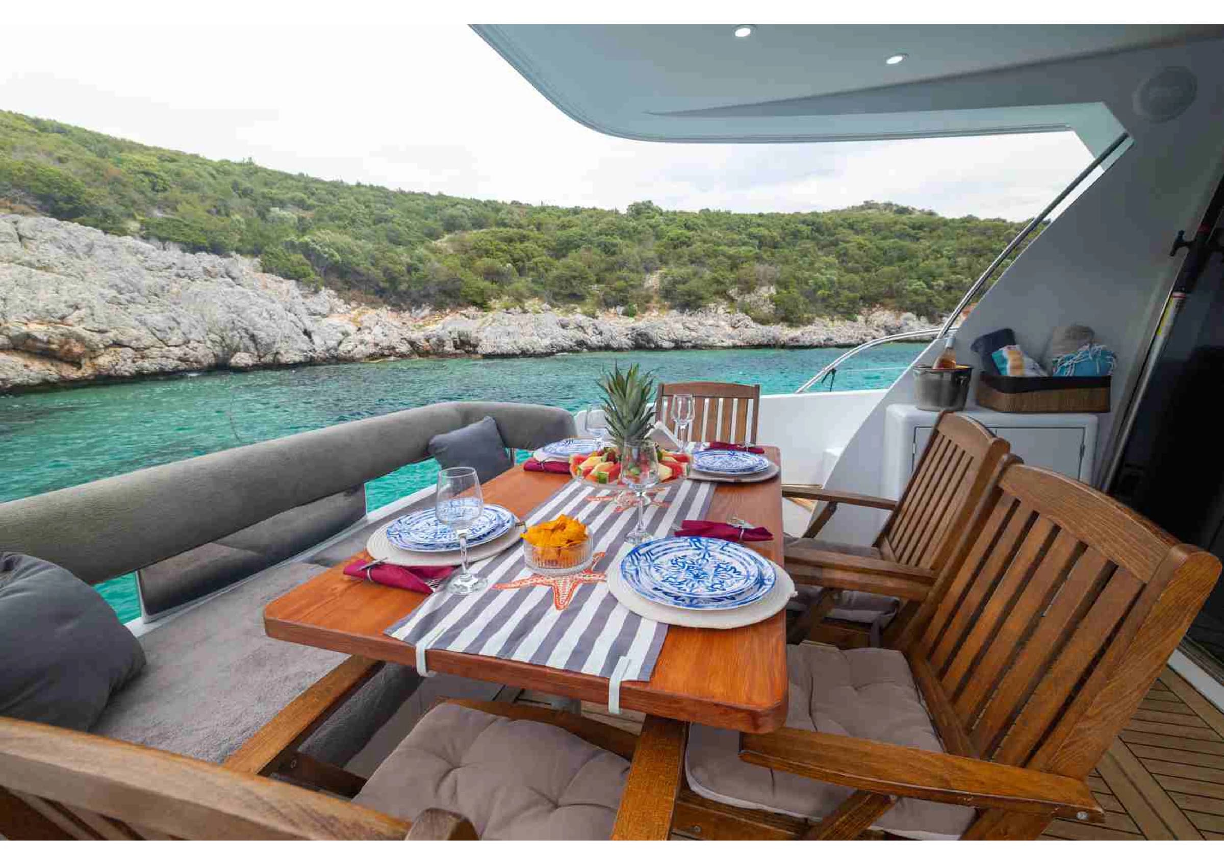 Numarine 55 Luxury Motoryacht deck lounge 19