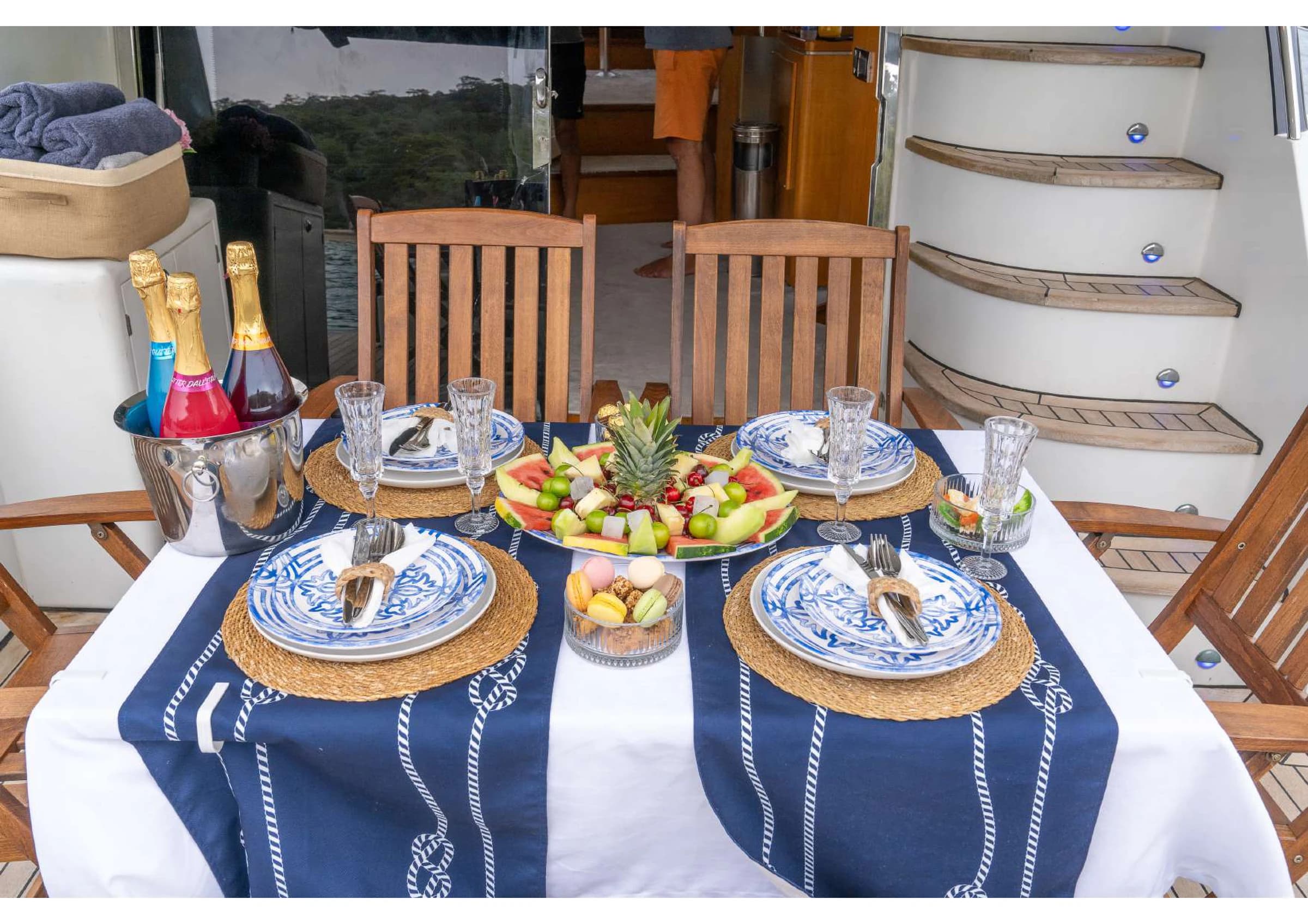 Numarine 55 Luxury Motoryacht deck lounge 28