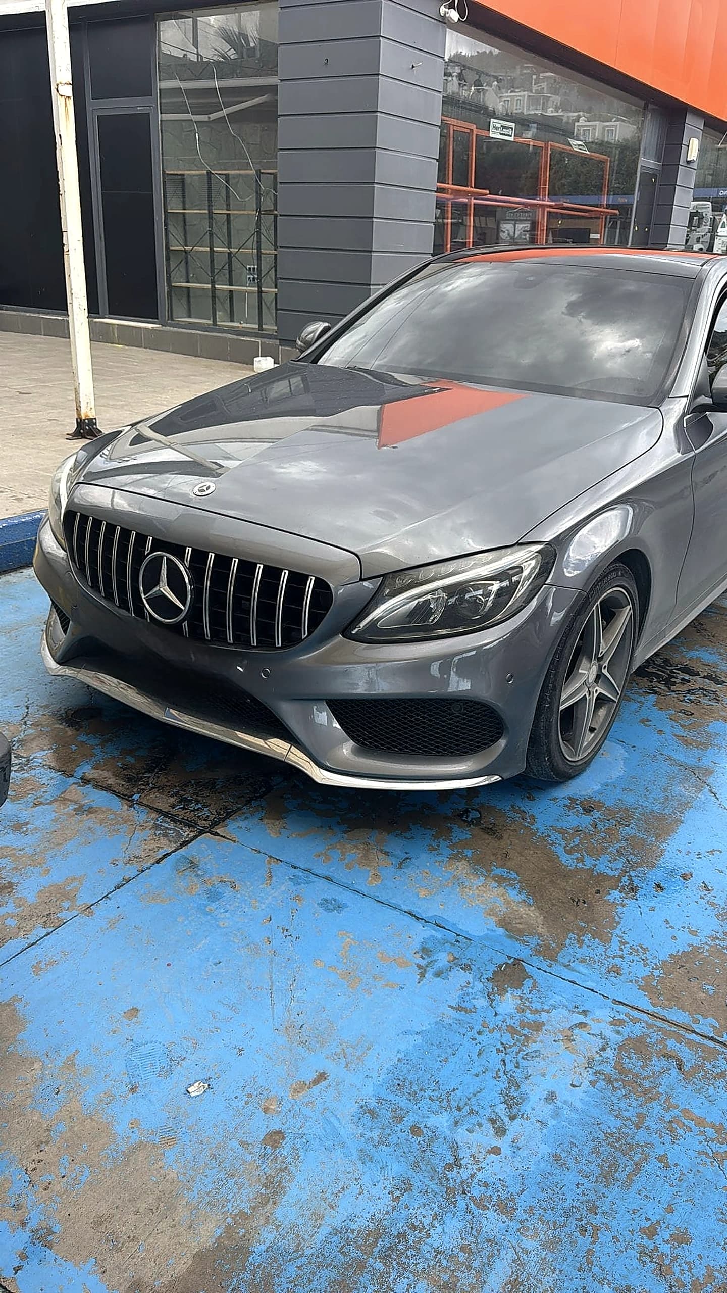 Bodrum VIP Sedan Mercedes C Class Gri On Capraz Gorunus 05