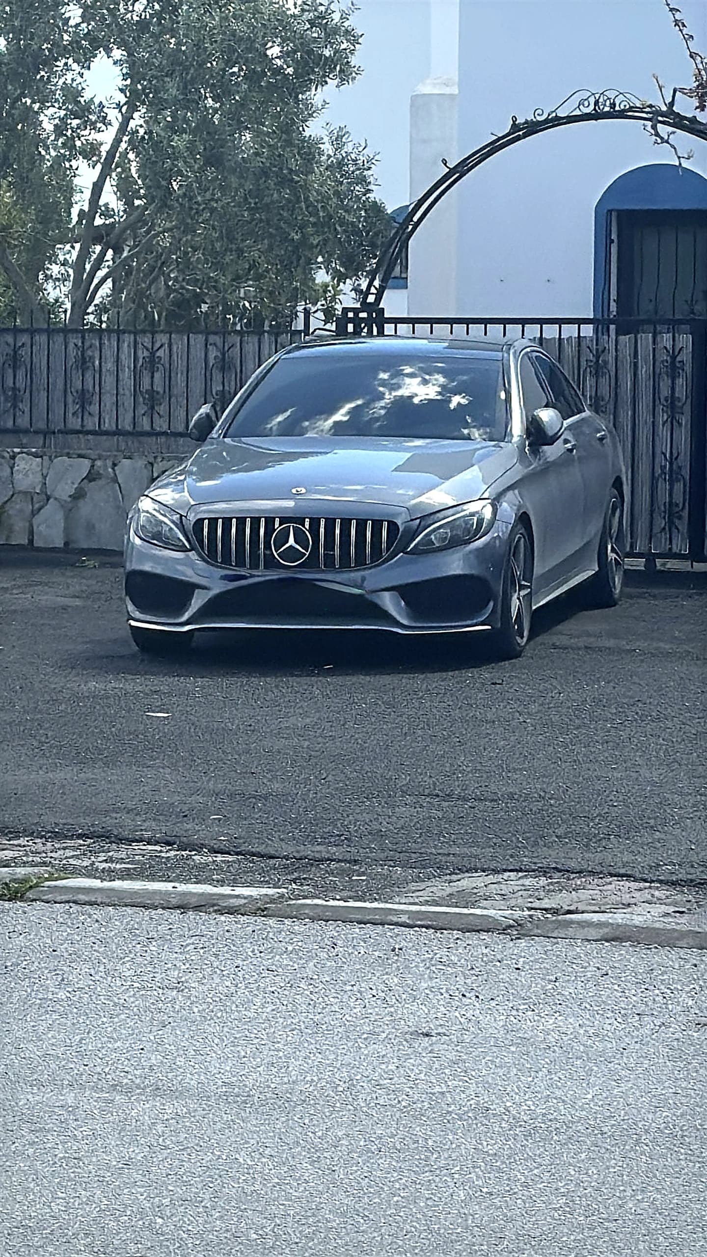 Bodrum VIP Sedan Mercedes C Class Gri On Cephe 11