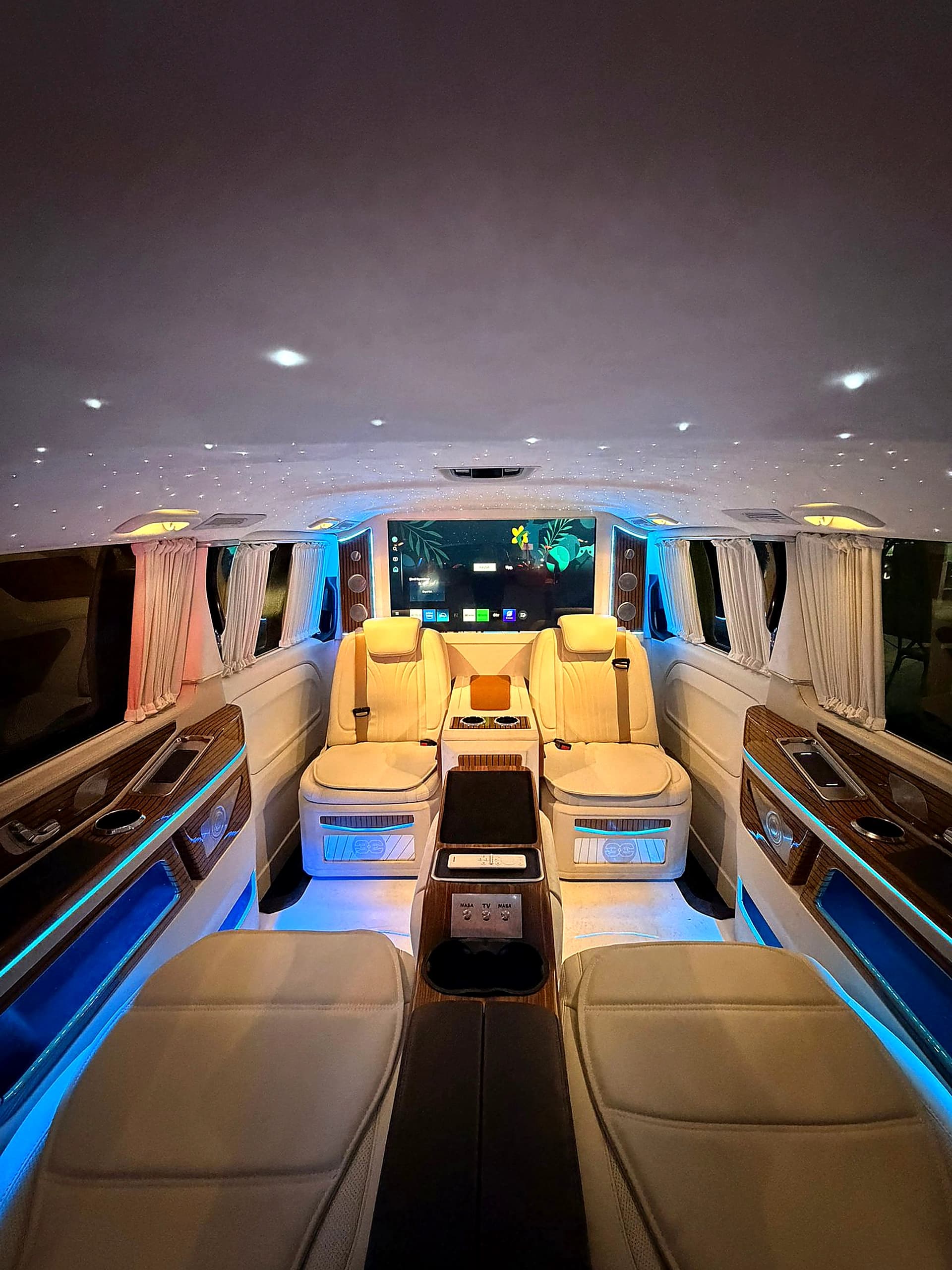 Bodrum VIP Vito Panoramik Orta Konsol Ve Bardakliklar 15