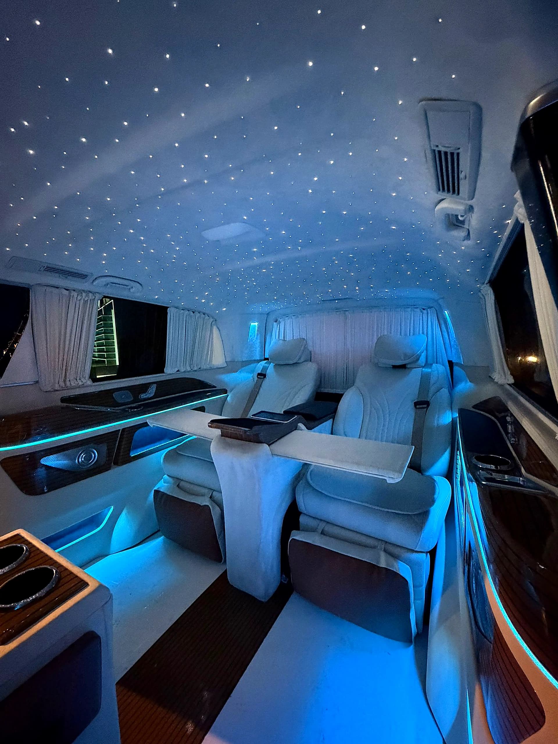 Bodrum VIP Vito Yildiz Tavan Ve Mavi Ambiyans Isiklari 20